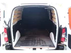 Toyota Proace (2023) thumbnail 8
