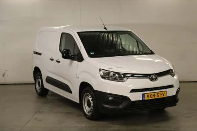 Toyota Proace (2023) thumbnail 10