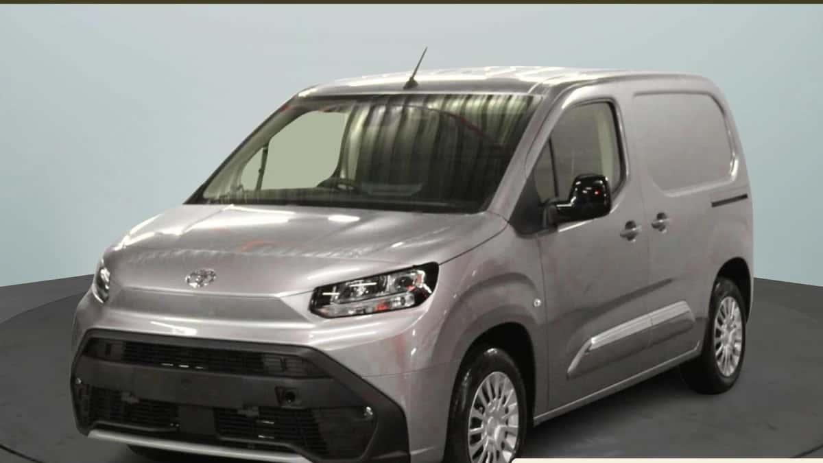 Toyota Proace (2024) — foto 1