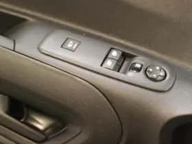 Toyota Proace (2024) thumbnail 8