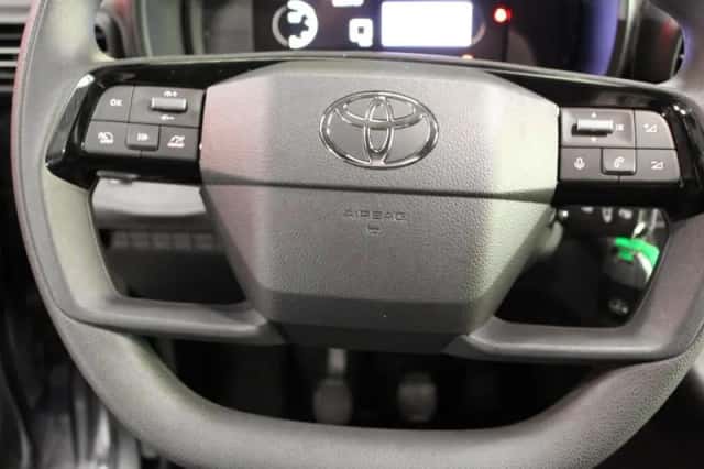 Toyota Proace (2024) thumbnail 9