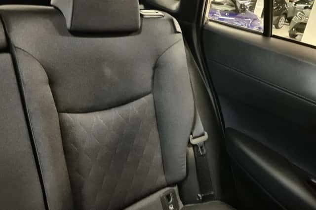 Toyota Corolla (2025) thumbnail 14