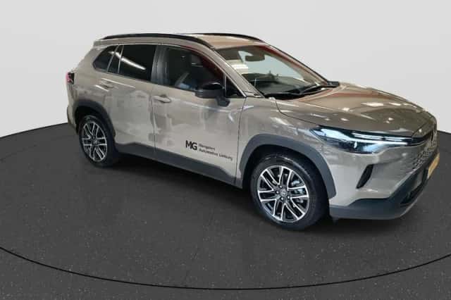 Toyota Corolla (2025) thumbnail 3