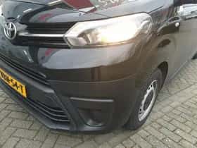 Toyota Proace (2019) thumbnail 5