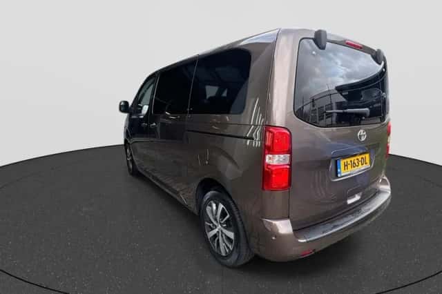 Toyota Proace (2019) thumbnail 5