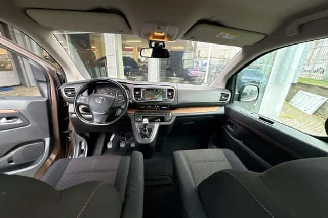 Toyota Proace (2019) thumbnail 9