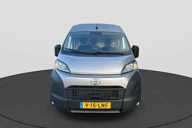 Toyota Proace (2025) thumbnail 3