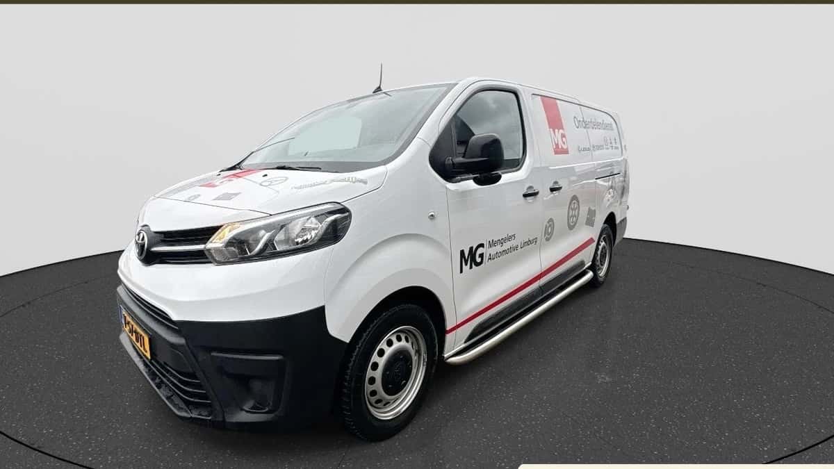 Toyota Proace (2024) — foto 1