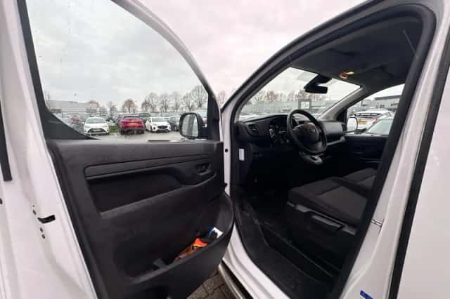 Toyota Proace (2024) thumbnail 12