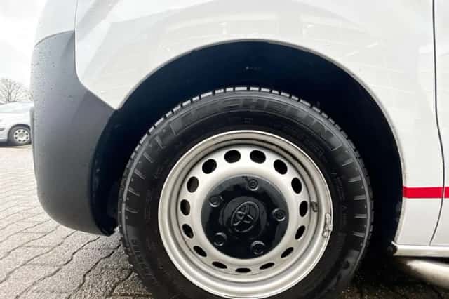 Toyota Proace (2024) thumbnail 21