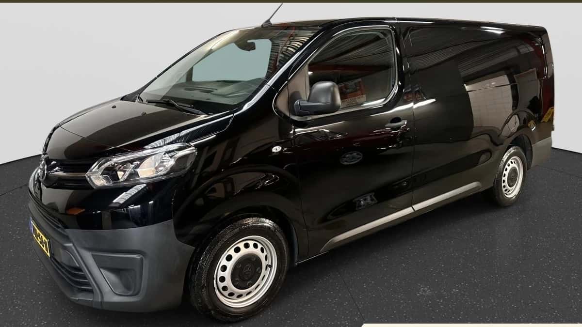 Toyota Proace (2023) — foto 1