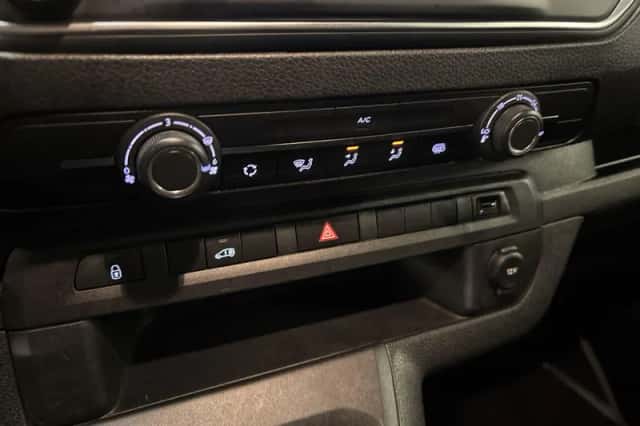 Toyota Proace (2023) thumbnail 24