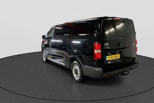 Toyota Proace (2023) thumbnail 6