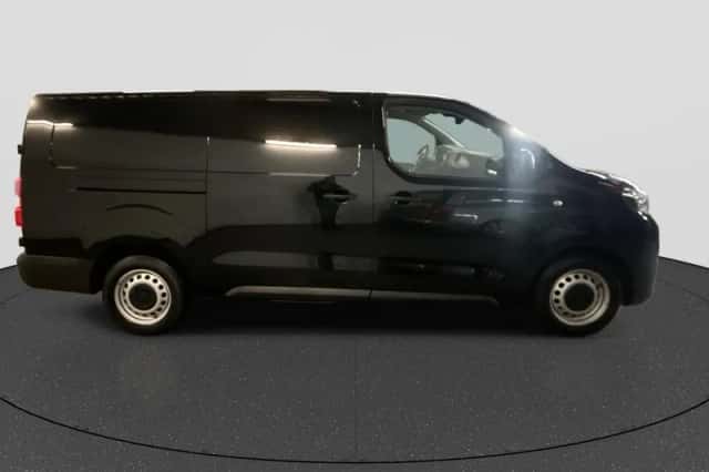 Toyota Proace (2023) thumbnail 9