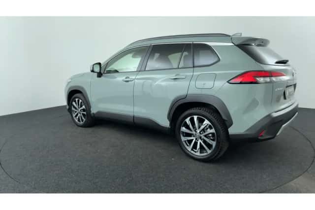 Toyota Corolla (2025) thumbnail 3