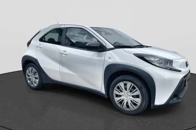 Toyota Aygo X (2025) thumbnail 2