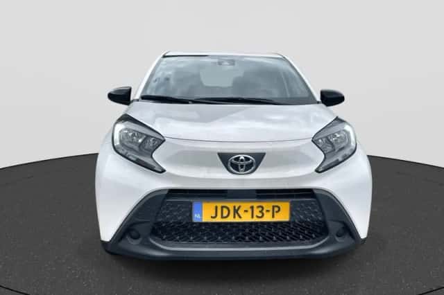 Toyota Aygo X (2025) thumbnail 3