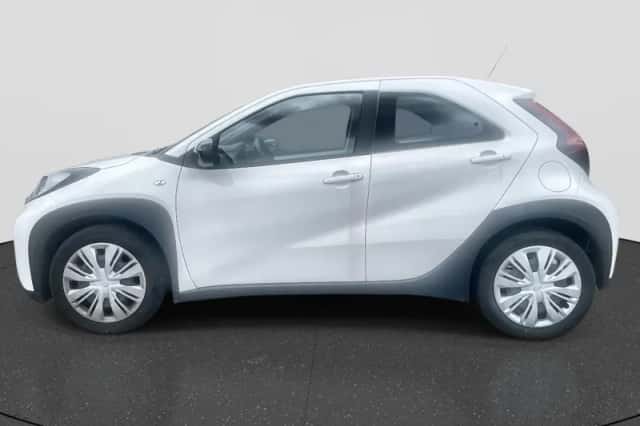 Toyota Aygo X (2025) thumbnail 4