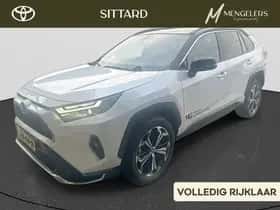 Toyota RAV4 (2025)