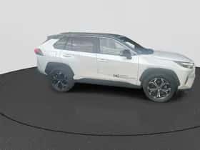 Toyota RAV4 (2025) thumbnail 2
