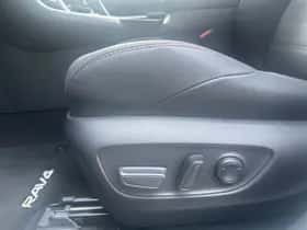 Toyota RAV4 (2025) thumbnail 14