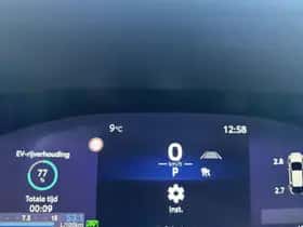 Toyota C-HR (2026) thumbnail 11