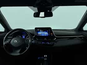 Toyota C-HR (2018) thumbnail 25