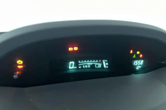 Toyota Yaris (2009) thumbnail 16