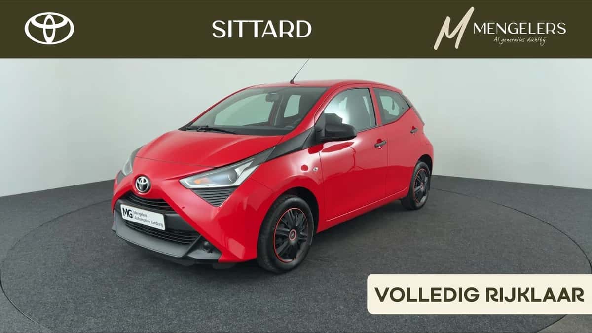 Toyota Aygo (2022) — foto 1