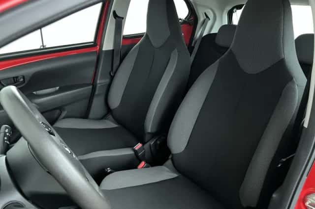 Toyota Aygo (2022) thumbnail 11