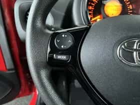 Toyota Aygo (2022) thumbnail 14