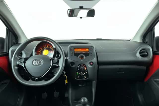 Toyota Aygo (2022) thumbnail 22