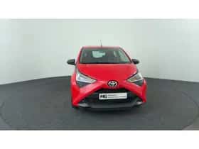 Toyota Aygo (2022) thumbnail 8