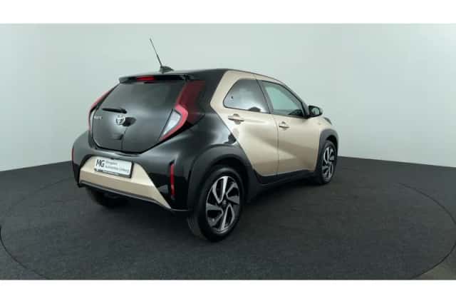 Toyota Aygo X (2024) thumbnail 5