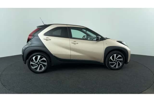 Toyota Aygo X (2024) thumbnail 6