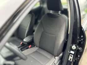 Toyota Yaris Cross (2023) thumbnail 18
