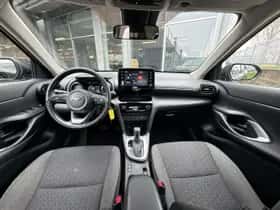 Toyota Yaris Cross (2023) thumbnail 9