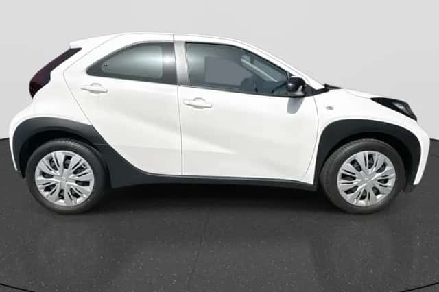 Toyota Aygo X (2022) thumbnail 8