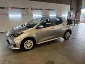 Toyota Yaris (2023) thumbnail 16