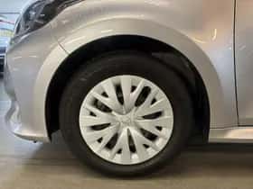 Toyota Yaris (2023) thumbnail 26