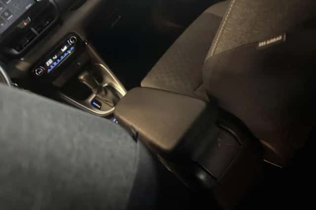 Toyota Yaris (2023) thumbnail 31