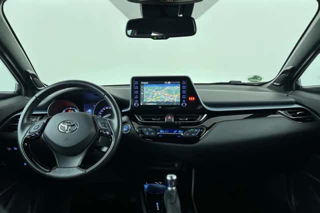 Toyota C-HR (2020) thumbnail 25