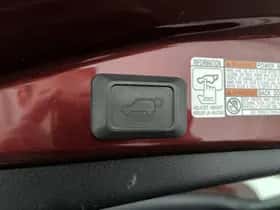 Toyota RAV4 (2017) thumbnail 27