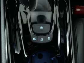 Toyota C-HR (2022) thumbnail 23