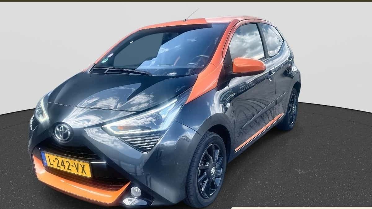 Toyota Aygo (2021) — foto 1