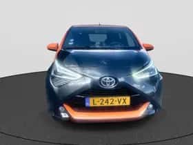 Toyota Aygo (2021) thumbnail 3