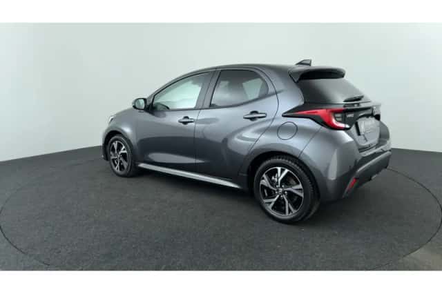 Toyota Yaris (2026) thumbnail 3