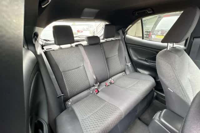Toyota Yaris Cross (2025) thumbnail 13