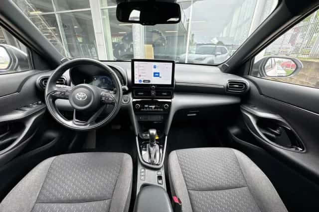Toyota Yaris Cross (2025) thumbnail 9
