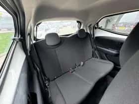 Toyota Aygo (2021) thumbnail 13